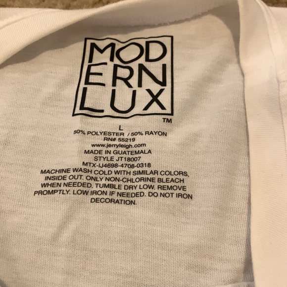 White Cat Mom tank top size large - Picture 3 of 3